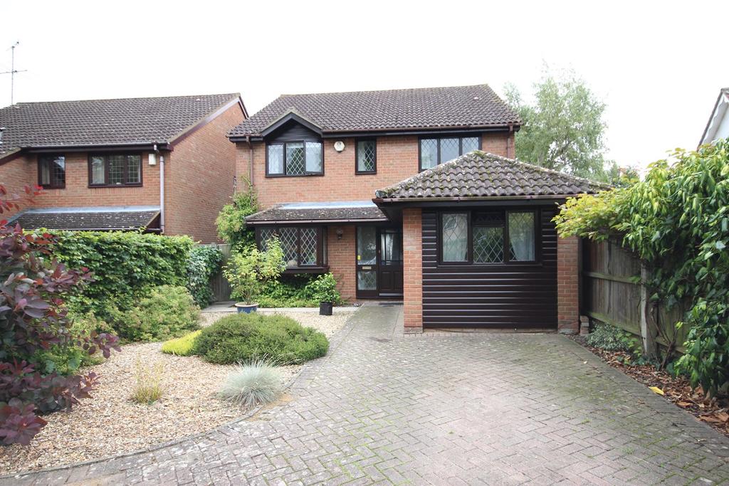 Manor Road, Barton Le Clay, MK45 4 bed detached house £575,000