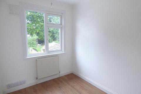 3 bedroom semi-detached house to rent, Dunstable Road, Luton, Bedfordshire, LU4 0HW