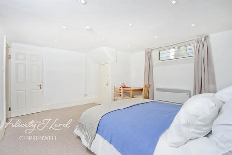 1 bedroom flat to rent, Goswell Road, EC1V