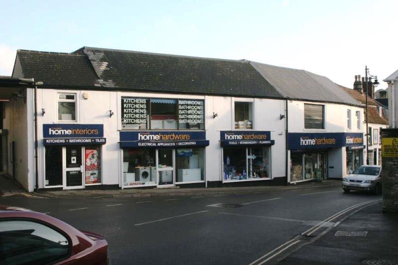 Unit 79 High Street, Midsomer Norton Property £4,583 pcm (£1,058 pw)