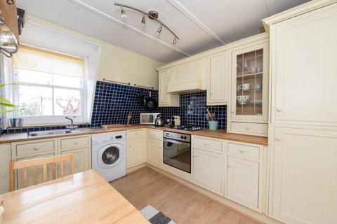 1 bedroom flat to rent, Willoughby Road, Hampstead, NW3