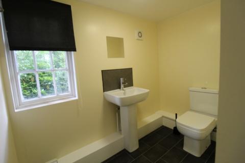 2 bedroom house share to rent - Apt 2, 3 Ribblesdale Place Preston PR1 3AF