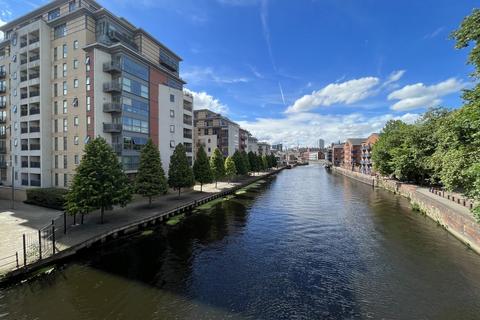 3 bedroom apartment to rent, Regents Quay, Brewery Wharf