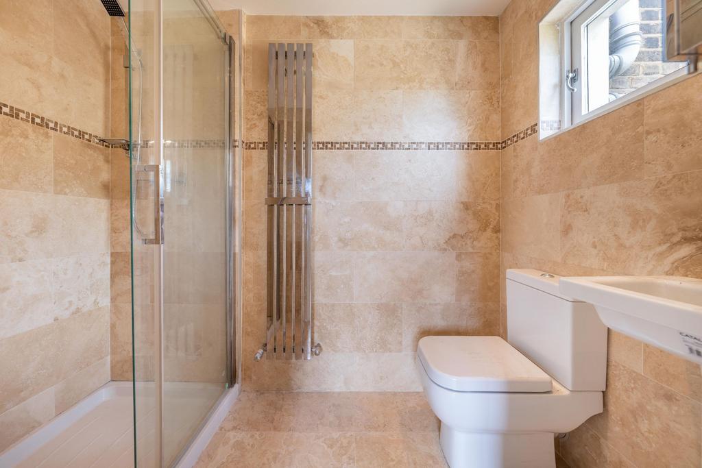 Apartment in Islington - View 4