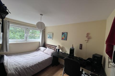undefined, Russet Crescent, London