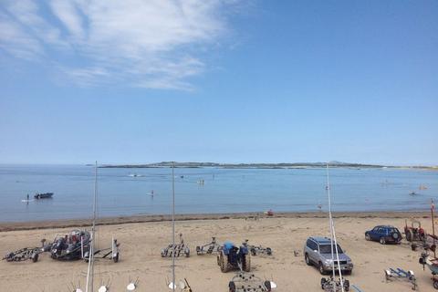 4 bedroom apartment for sale, Rhosneigr Beach Front, Isle of Anglesey