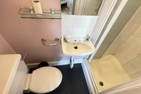 undefined, Brondesbury Park, Willesden Green NW2