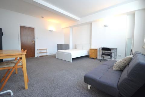 Studio to rent, Royal College Street, Camden, NW1 9QS