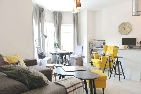 2 bedroom flat to rent, Linacre Road, Willesden, NW2
