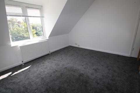 2 bedroom flat to rent, Chichele Road, Willesden, London, NW2