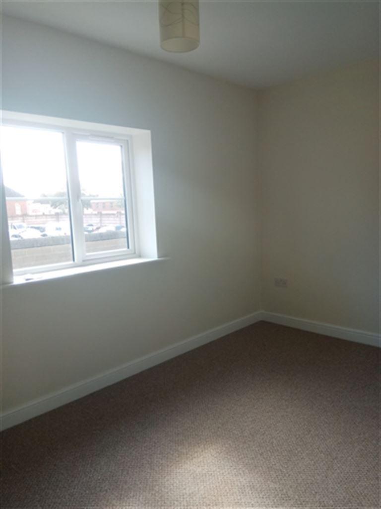 Louis Street, HULL, East Yorkshire 2 bed house £595 pcm (£137 pw)