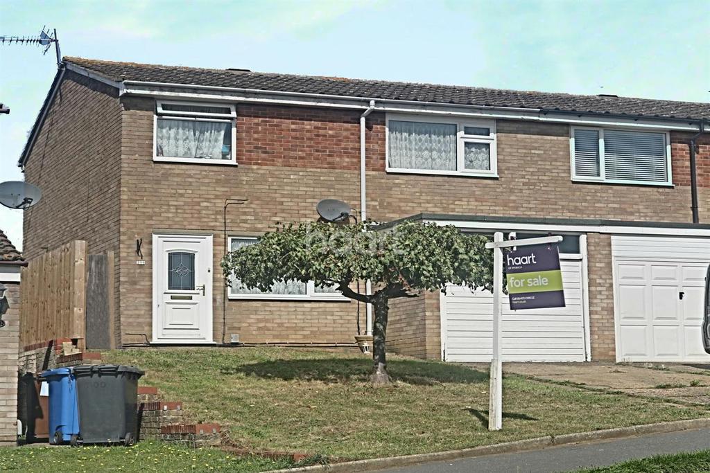 Sheldrake Drive, Ipswich 3 bed semidetached house £200,000