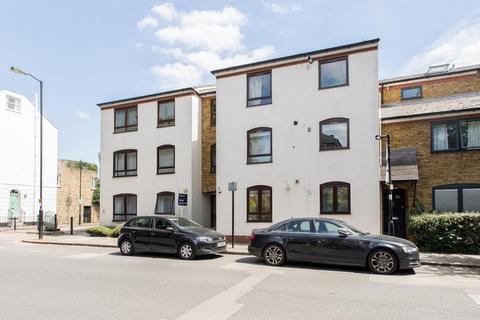 2 bedroom apartment to rent, Thornhill Road, Barnsbury, N1