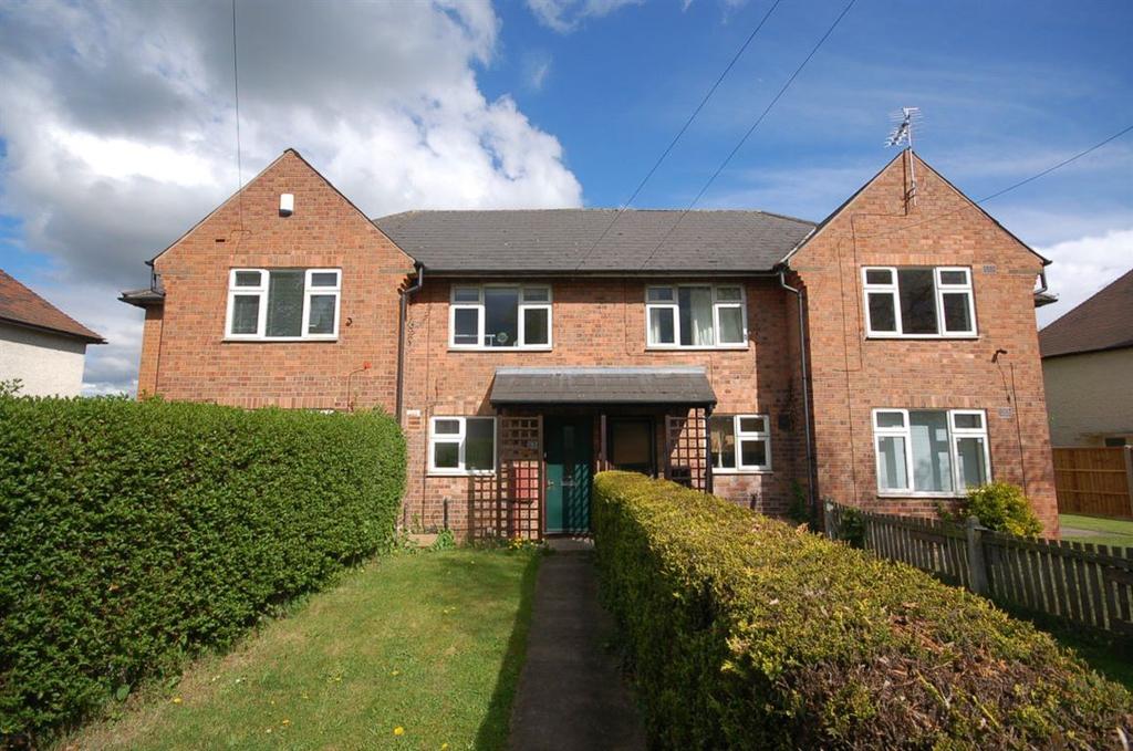 Abbey Road, West Bridgford 2 bed terraced house £675 pcm (£156 pw)