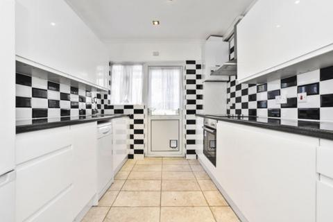 3 bedroom house to rent, Rivulet Road, Tottenham, N17