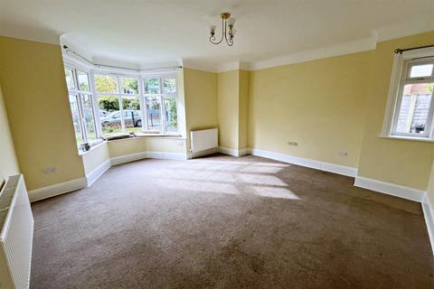 4 bedroom detached house to rent, Bournemouth