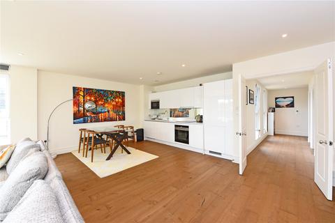 2 bedroom penthouse to rent, Oakhill Road, Putney, London, SW15