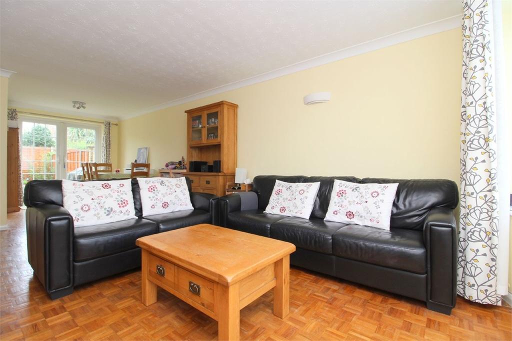 The Rowans, Sunbury on Thames, Middlesex 3 bed semidetached house £