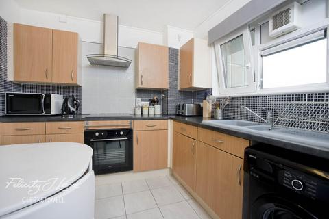 1 bedroom apartment to rent, Central Street, London