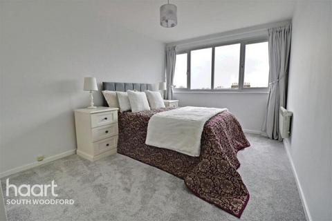 2 bedroom flat to rent, Bedford Road, London
