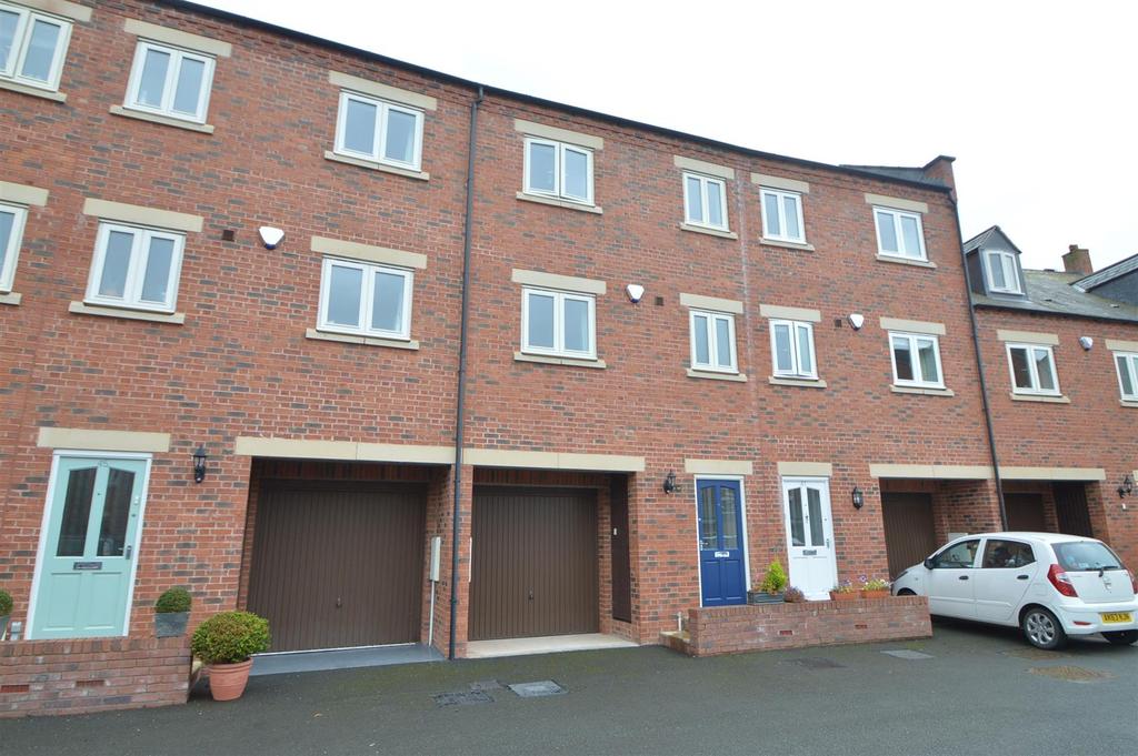 43 St. Julians Crescent, Shrewsbury, SY1 1UD 4 bed mews £425,000