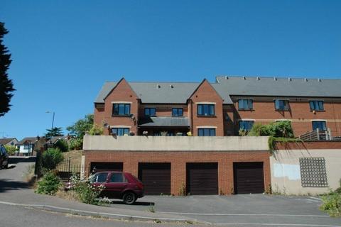 2 bedroom apartment to rent, Hilly Orchard, Stroud, Gloucestershire, GL5