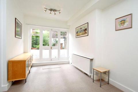 1 bedroom flat to rent, Jamestown Road, Camden Town, London