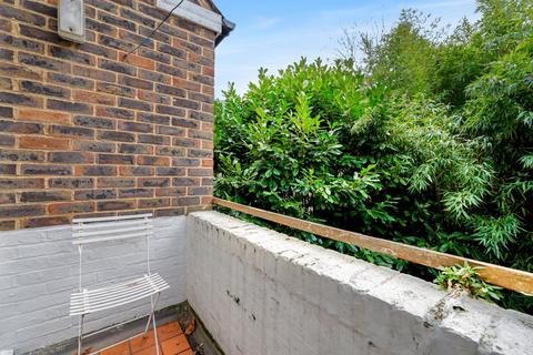 1 bedroom flat to rent, Jamestown Road, Camden, London