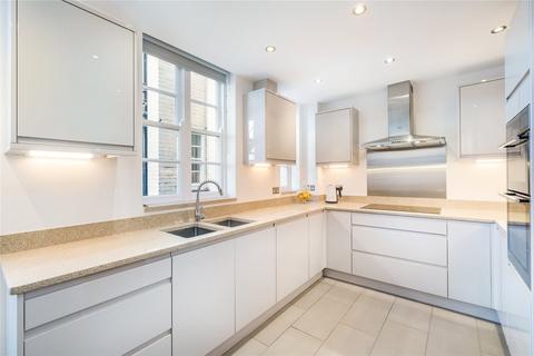 5 bedroom flat to rent, South Audley Street, Mayfair, London