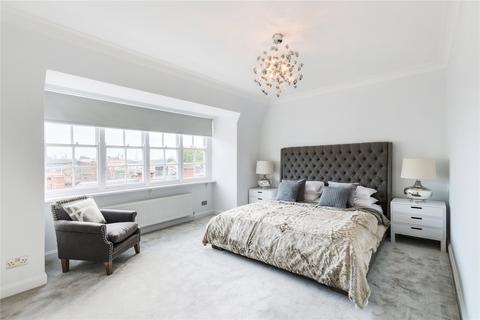 5 bedroom flat to rent, South Audley Street, Mayfair, London