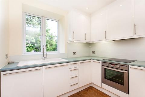 2 bedroom flat to rent, Carlton Hill, St John's Wood, NW8