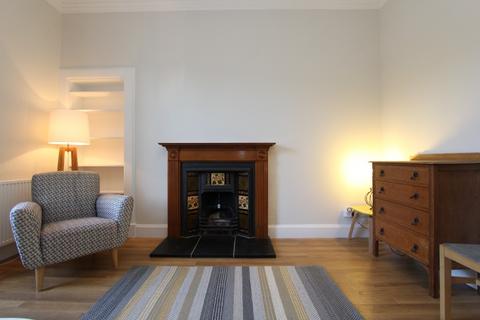 2 bedroom flat to rent, Alva Place, Meadowbank, Edinburgh, EH7
