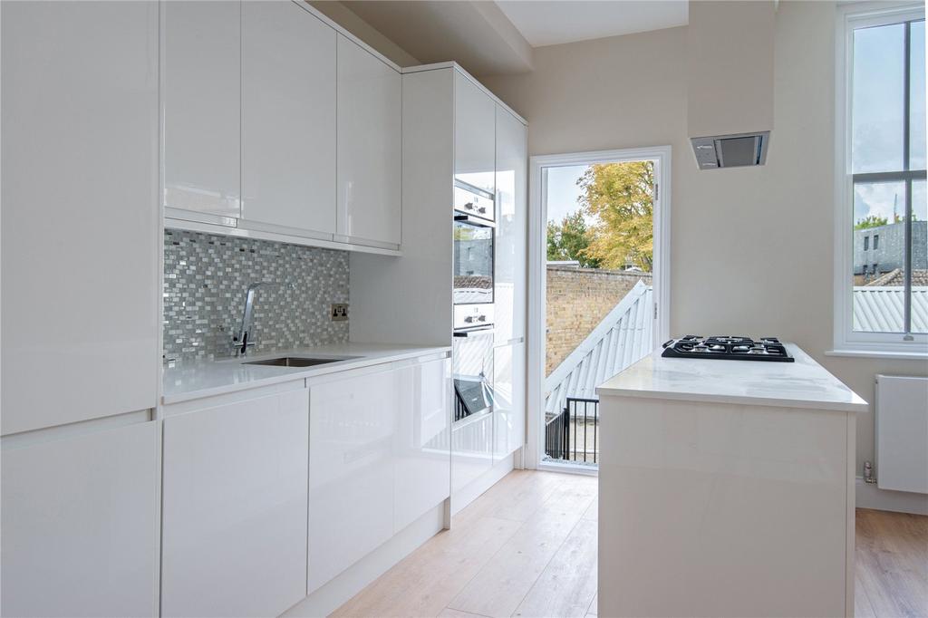 Apartment in London - View 2