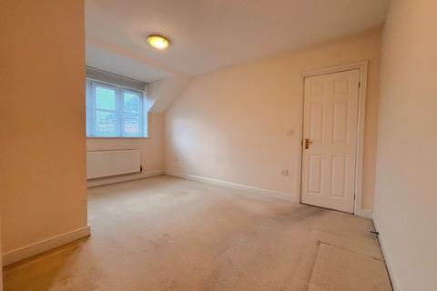 2 bedroom apartment to rent, Northway, Dudley