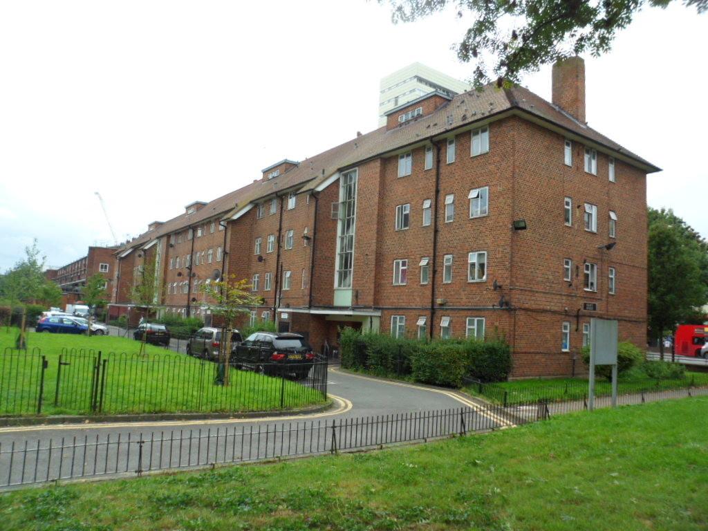 39+ Keats House Elmington Estate Camberwell Road Se5 7Ja Background