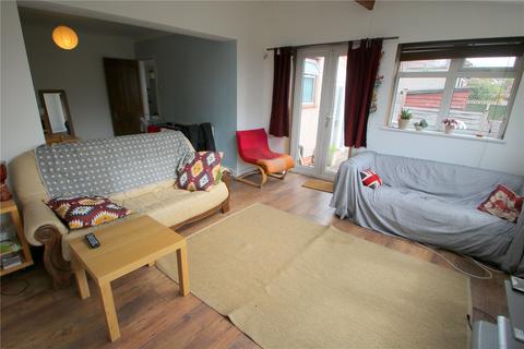 4 bedroom end of terrace house to rent, St Johns Lane, Bristol, BS3