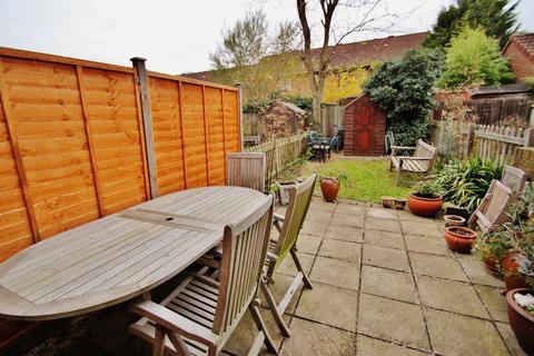 2 bedroom terraced house to rent, Hookstone Way, WOODFORD GREEN