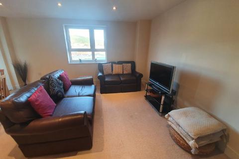 2 bedroom apartment to rent, Altamar, Kings Road, Swansea. SA1 8PY