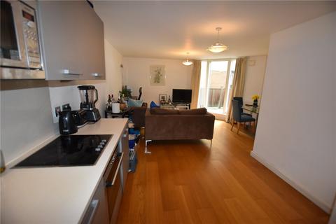 2 bedroom apartment to rent - Water Gardens Square, London SE16