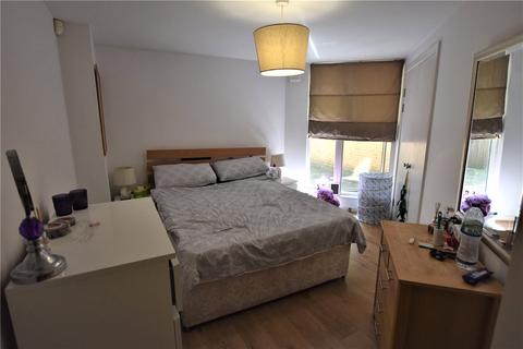 2 bedroom apartment to rent - Water Gardens Square, London SE16