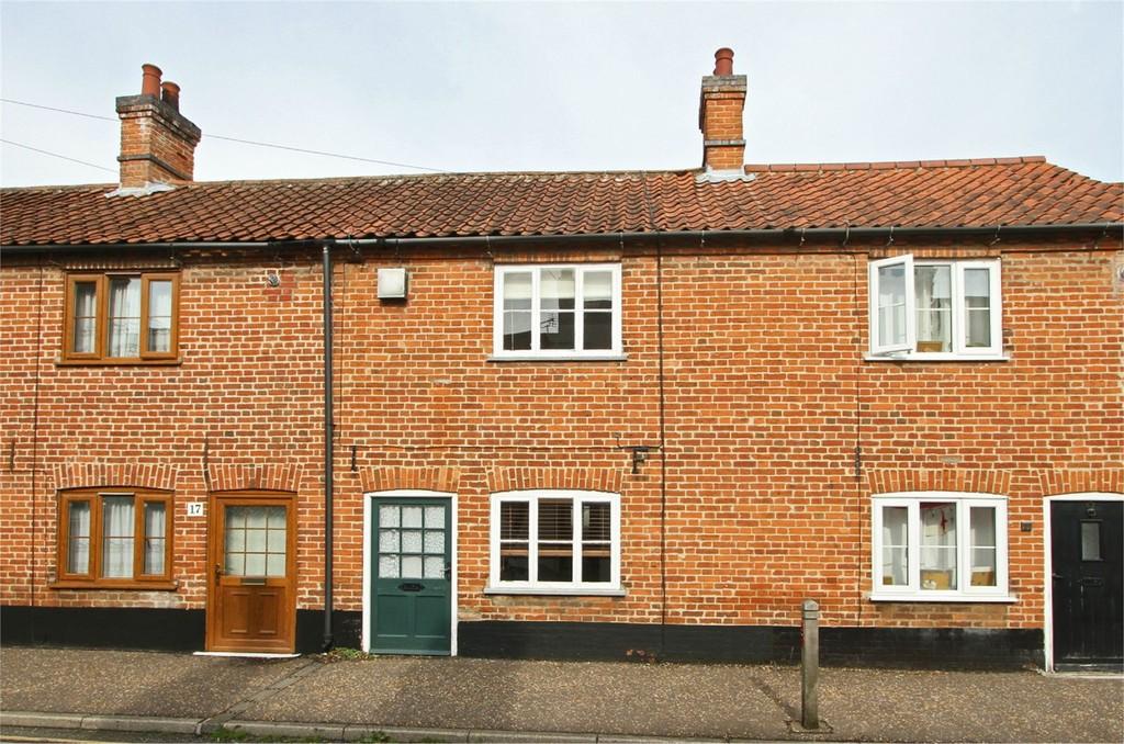 Pople Street, Wymondham, Norfolk 2 bed terraced house £625 pcm (£144 pw)
