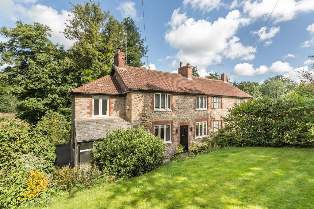 Mells, Somerset 3 bed semidetached house £725,000