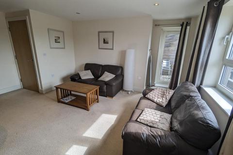 1 bedroom flat to rent, Altamar, Kings Road, Swansea. SA1 8PP