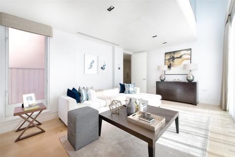 3 bedroom penthouse to rent, Green Street, Mayfair, London, W1K