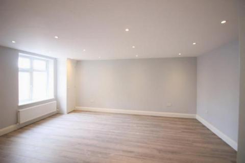 1 bedroom apartment to rent - High Street, Camberley