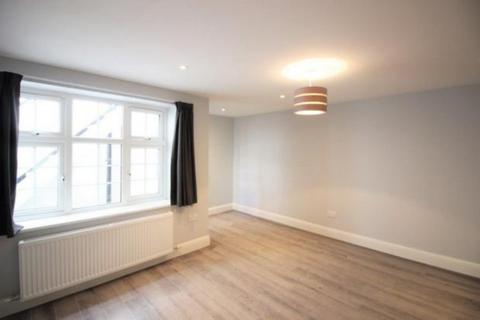 1 bedroom apartment to rent - High Street, Camberley