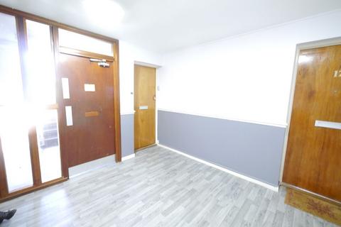 1 bedroom flat to rent, Acomb Court, Killingworth