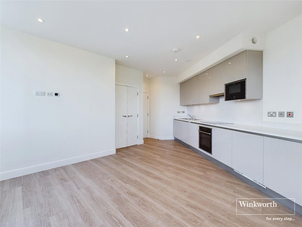 Apartment in Reading - View 4