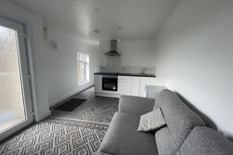 1 bedroom apartment to rent, Deiniolen, Gwynedd