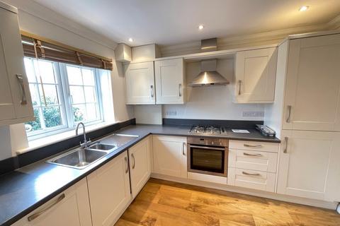 3 bedroom terraced house to rent, Lansdowne Cottages, Willow Wood Close, Angmering